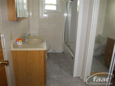 4827 Hadley Road Metamora, MI 48455 - Photo 5 of 6 20208783-4.JPG
