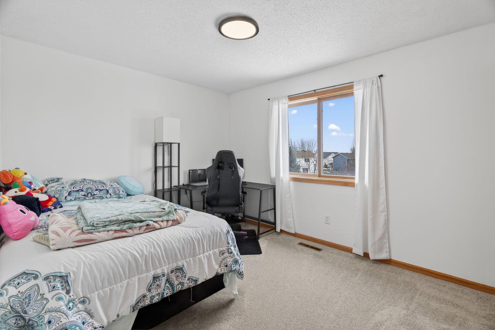 2739 Bandel Drive Northwest Rochester, MN 55901 - Photo 16 of 36