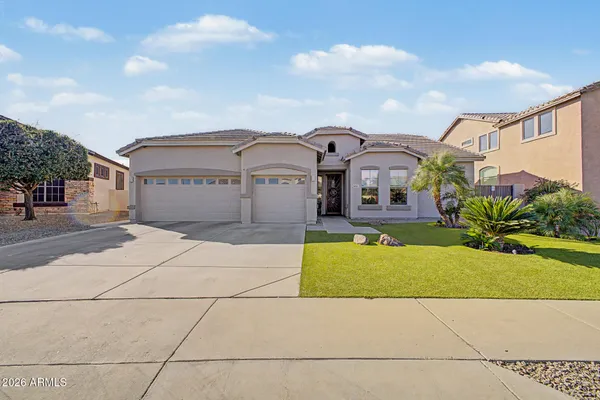 $588,500 | 8714 West Morten Avenue, Glendale, AZ 85305