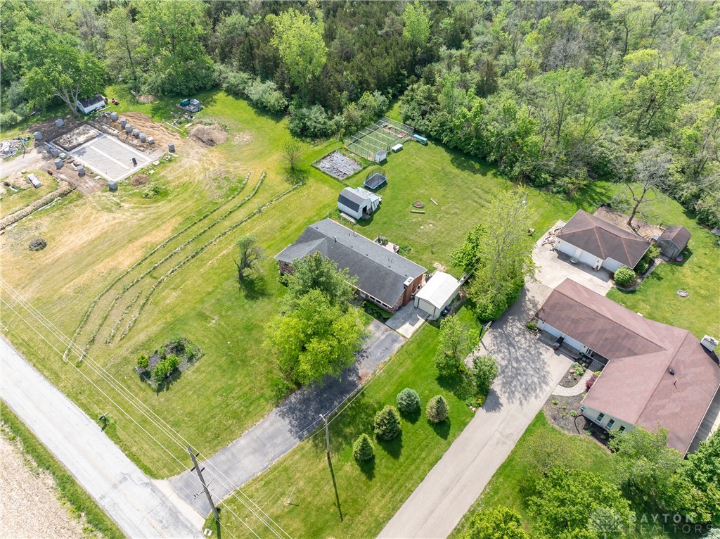7023 Conservancy Road Germantown, OH 45327 - Photo 5 of 40