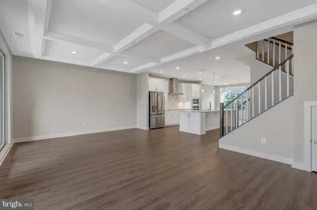 $715,000 | 43769 Metro Terrace, Ashburn, VA 20147