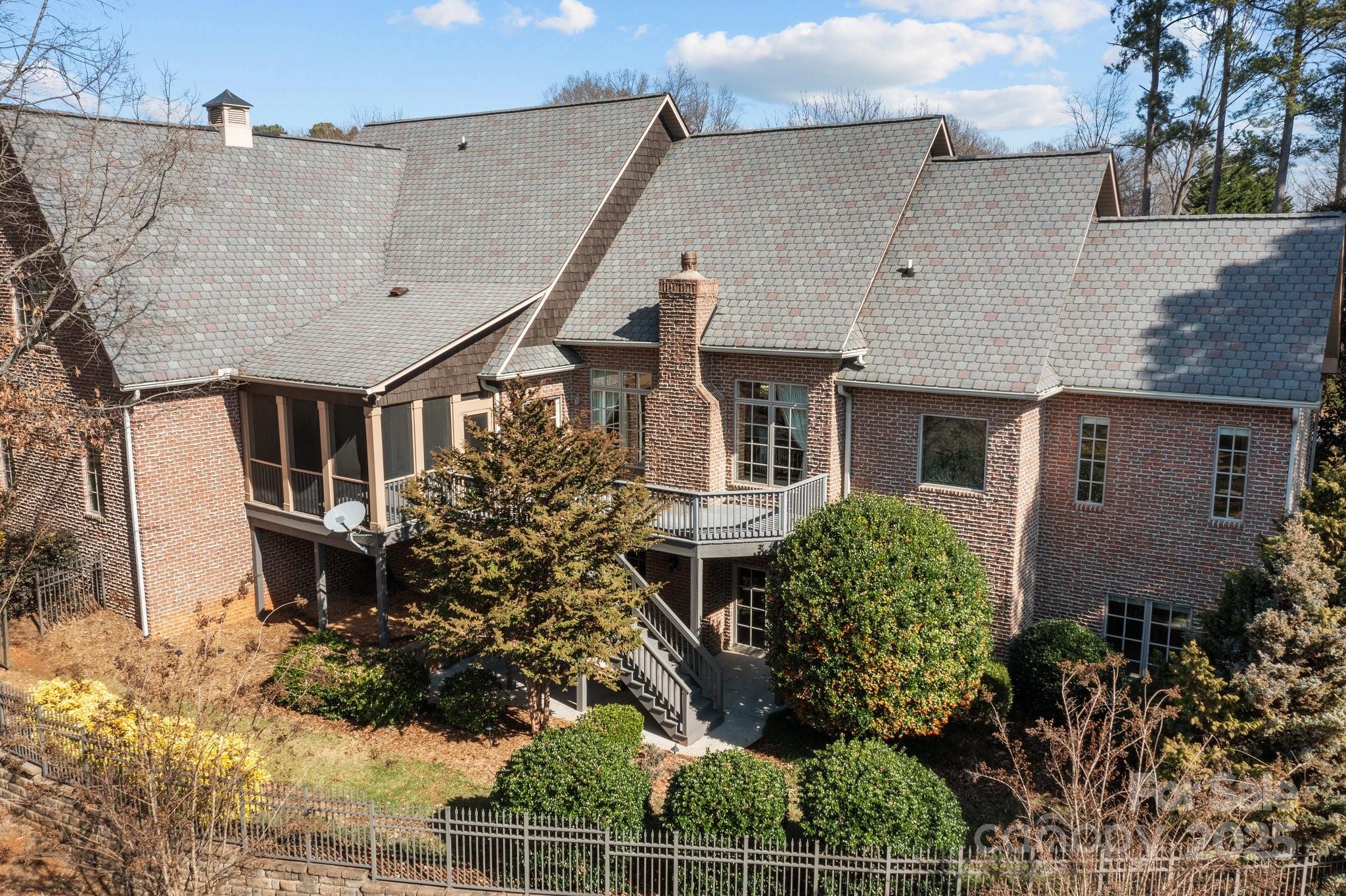 8034 Bay Pointe Drive Denver, NC 28037 - Photo 31 of 45 a aerial view of a house