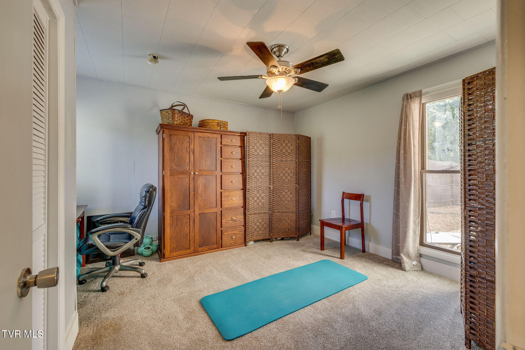 780 Hamilton Road, Unit B8 Blountville, TN 37617 - Photo 15 of 32 015