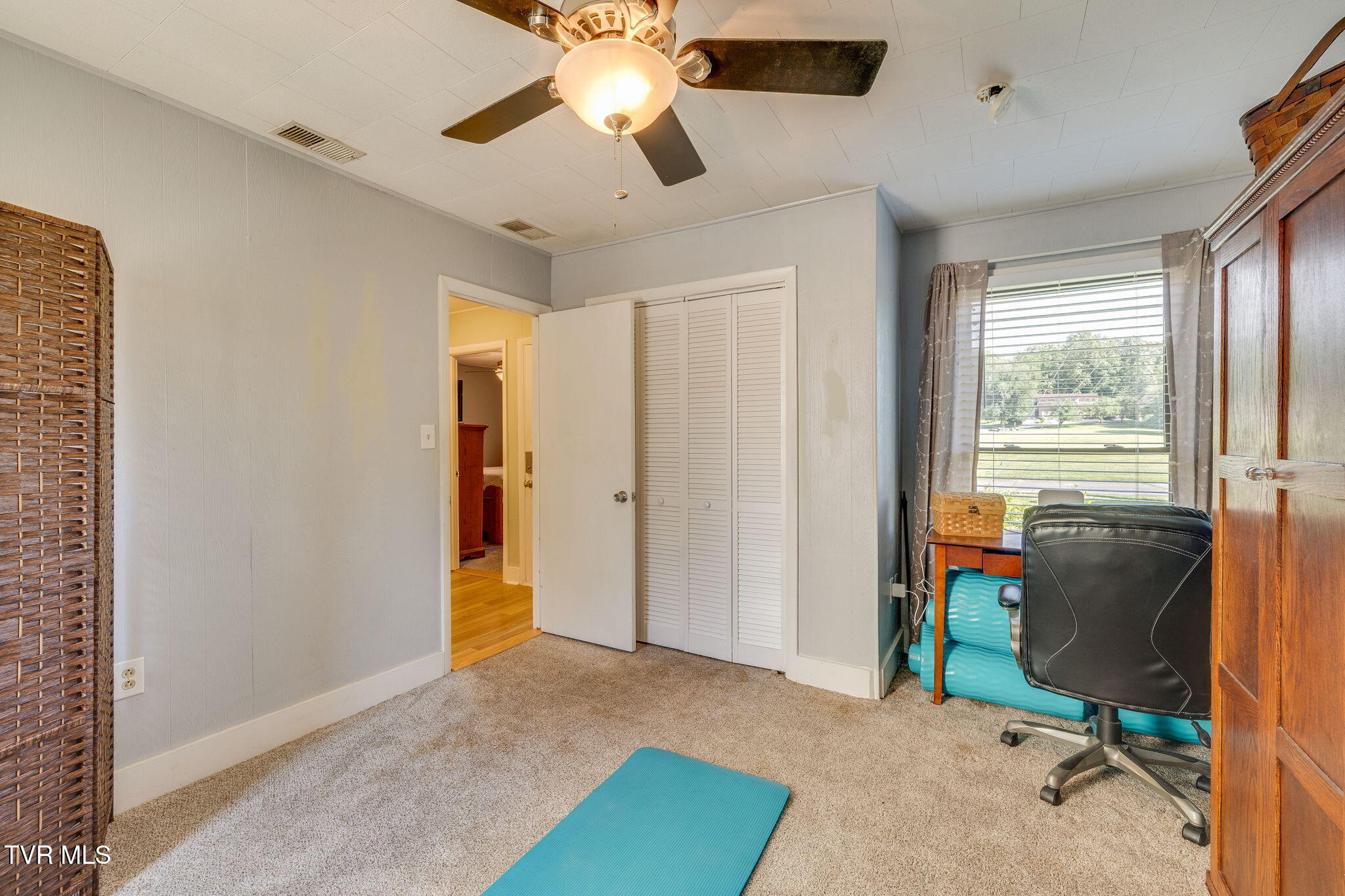 780 Hamilton Road, Unit B8 Blountville, TN 37617 - Photo 16 of 32 016