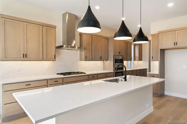 $749,900 | 1585 Winter Glow Drive, Windsor, CO 80550