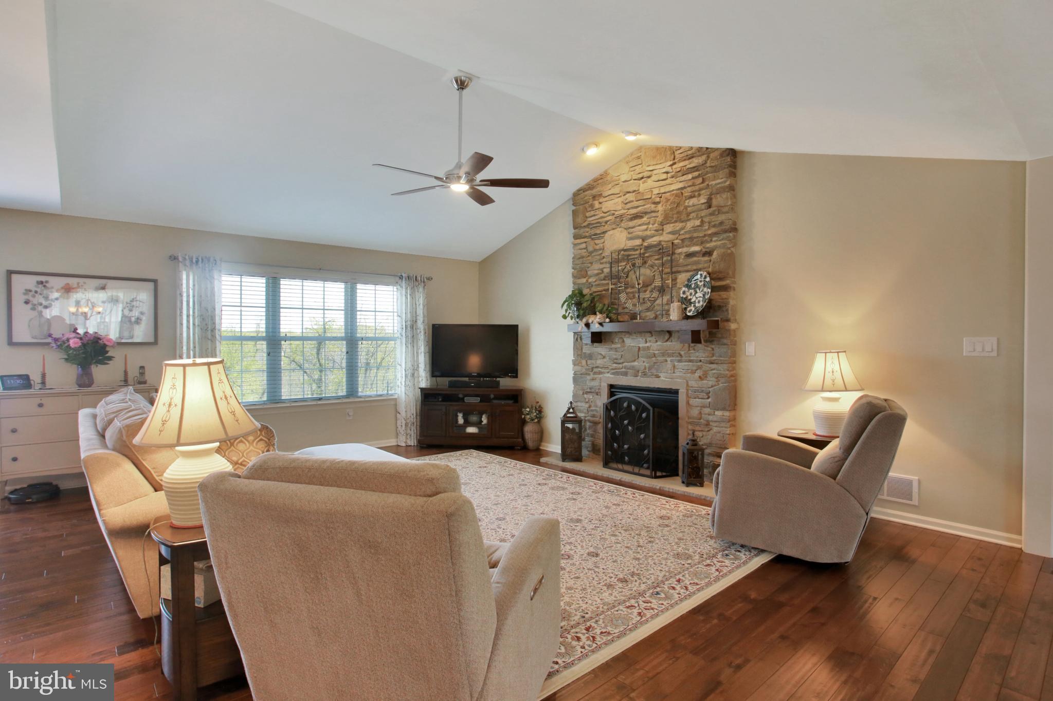 7046 Beaver Spring Road Harrisburg, PA 17111 - Photo 12 of 52 Gallery Image 12