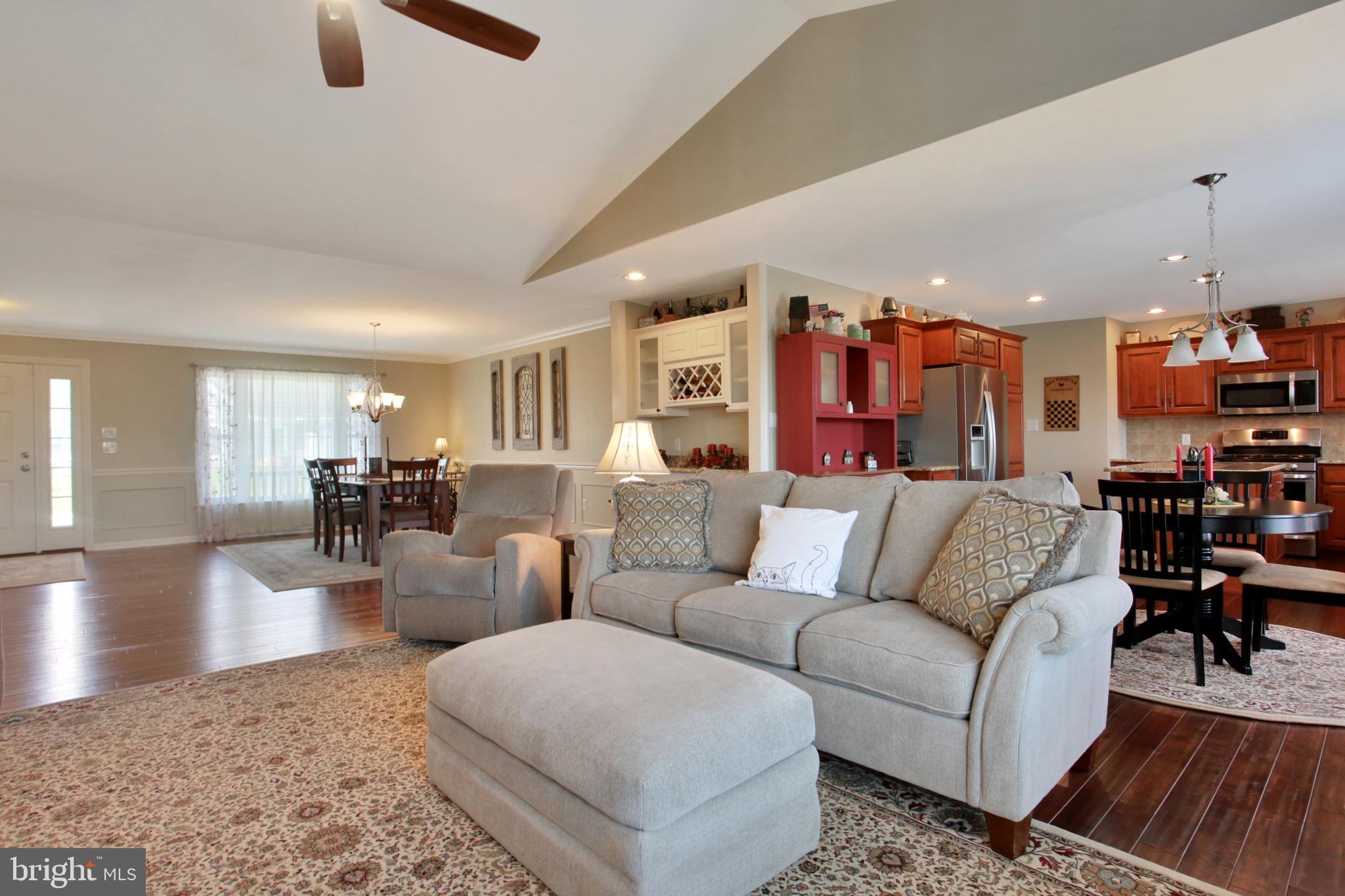 7046 Beaver Spring Road Harrisburg, PA 17111 - Photo 14 of 52 Gallery Image 14