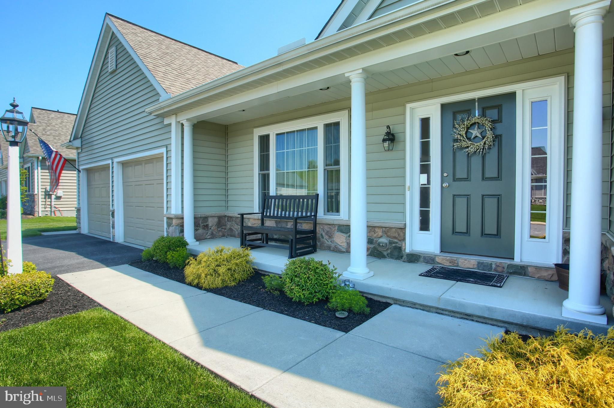 7046 Beaver Spring Road Harrisburg, PA 17111 - Photo 43 of 52 Attractive front porch w stone accent