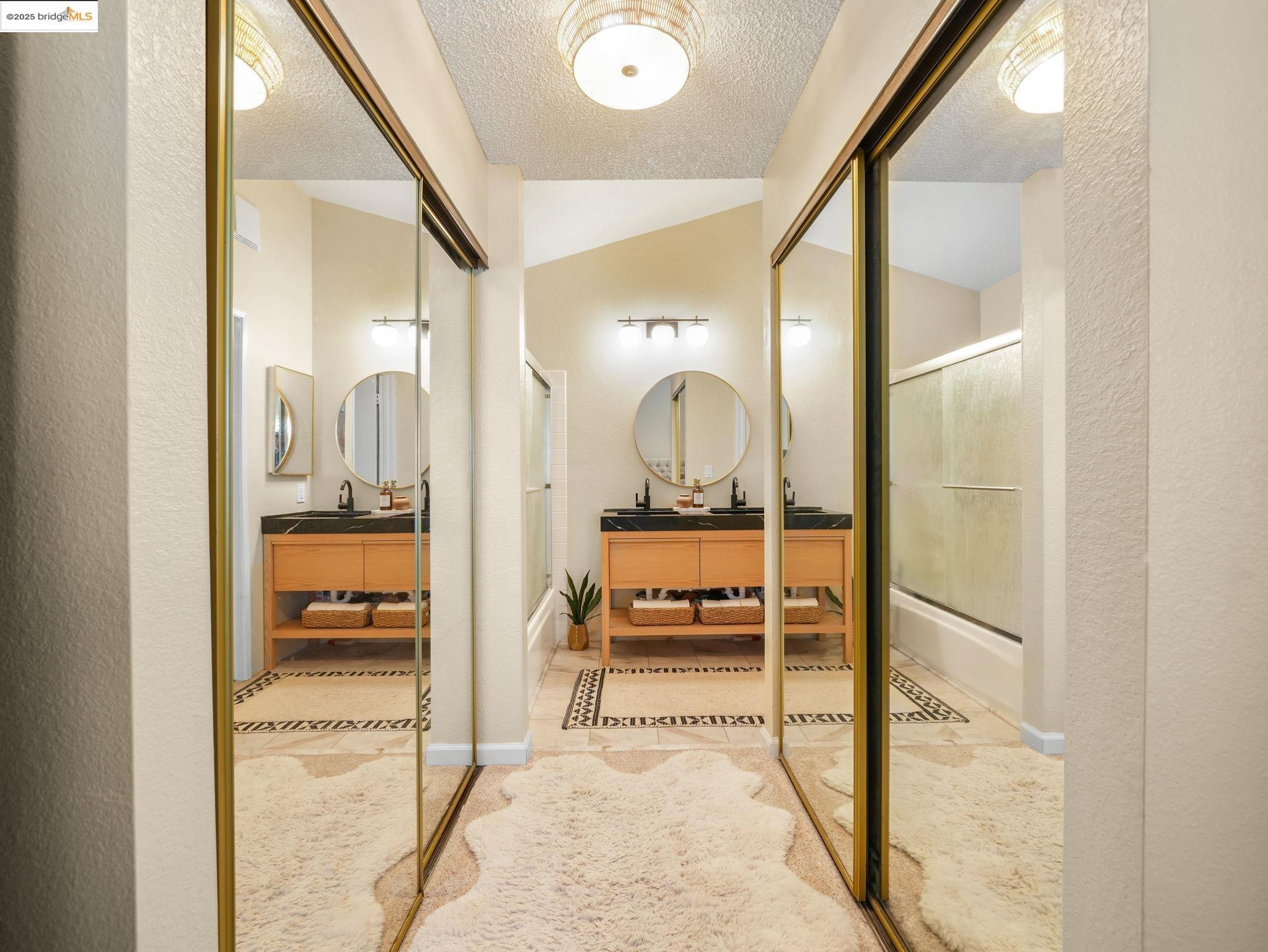 806 Devonwood Hercules, CA 94547 - Photo 20 of 24 view of living room