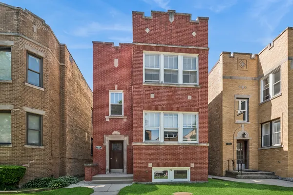 $649,000 | 4831 Wright Terrace, Skokie, IL 60077