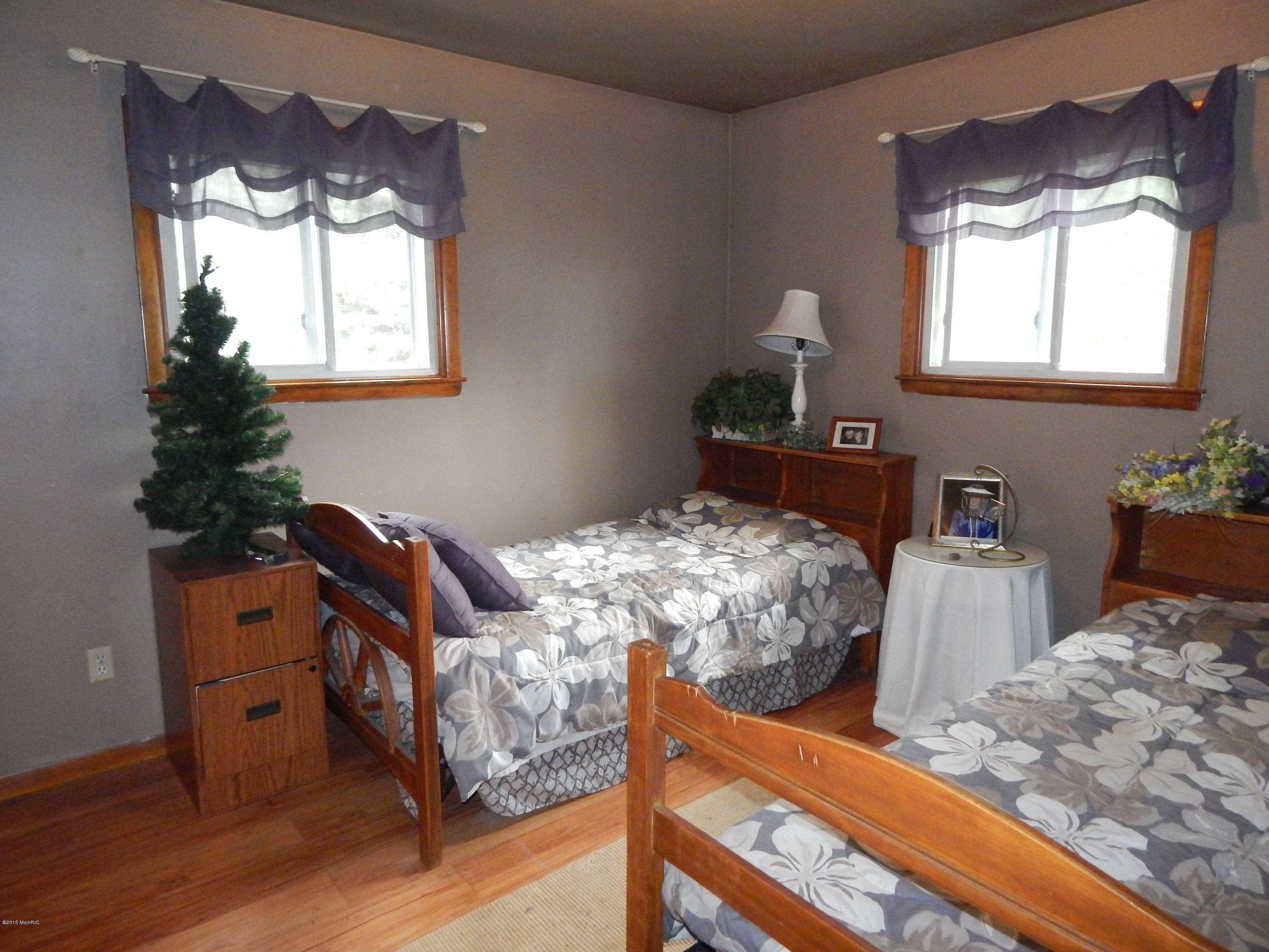 3065 West Conrad Road Ludington, MI 49431 - Photo 9 of 13 2nd Bedroom