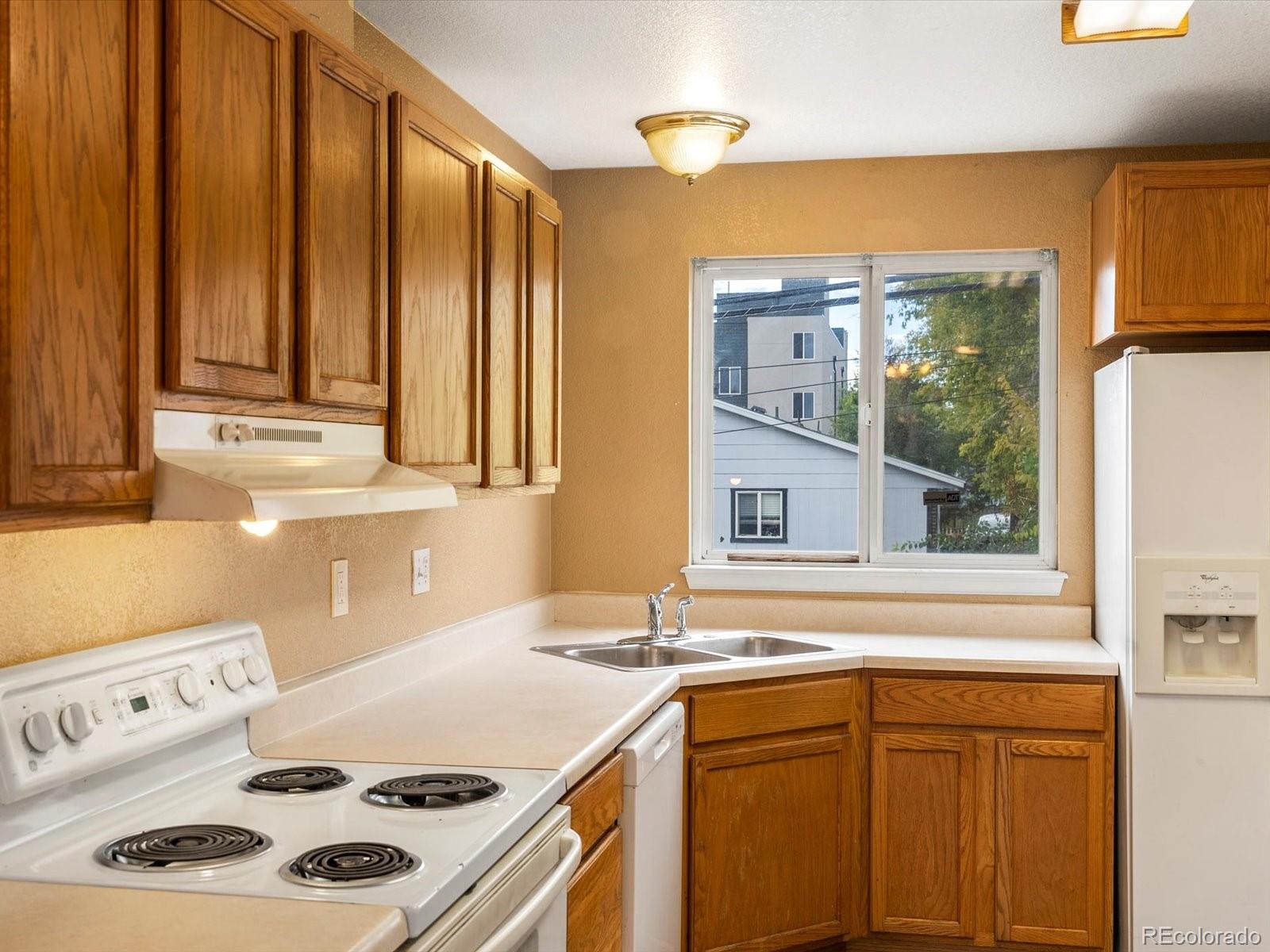 1243 North Raleigh Street Denver, CO 80204 - Photo 12 of 25