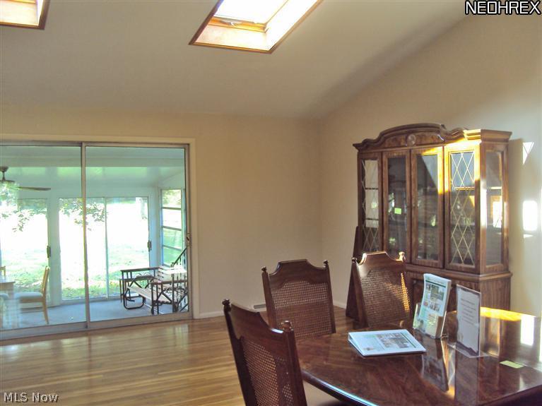 36060 Bainbridge Road Solon, OH 44139 - Photo 8 of 18 Skylights