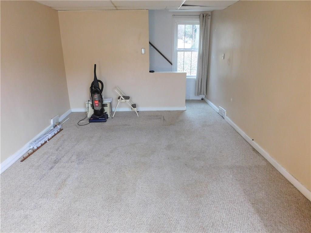 259 Rodi Road Pittsburgh, PA 15235 - Photo 5 of 22 Gallery Image 5