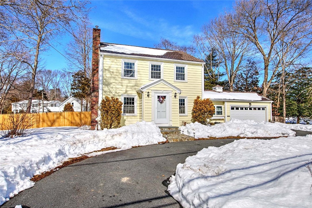 1 Massasoit Avenue Barrington, RI 02806 - Photo 1 of 33