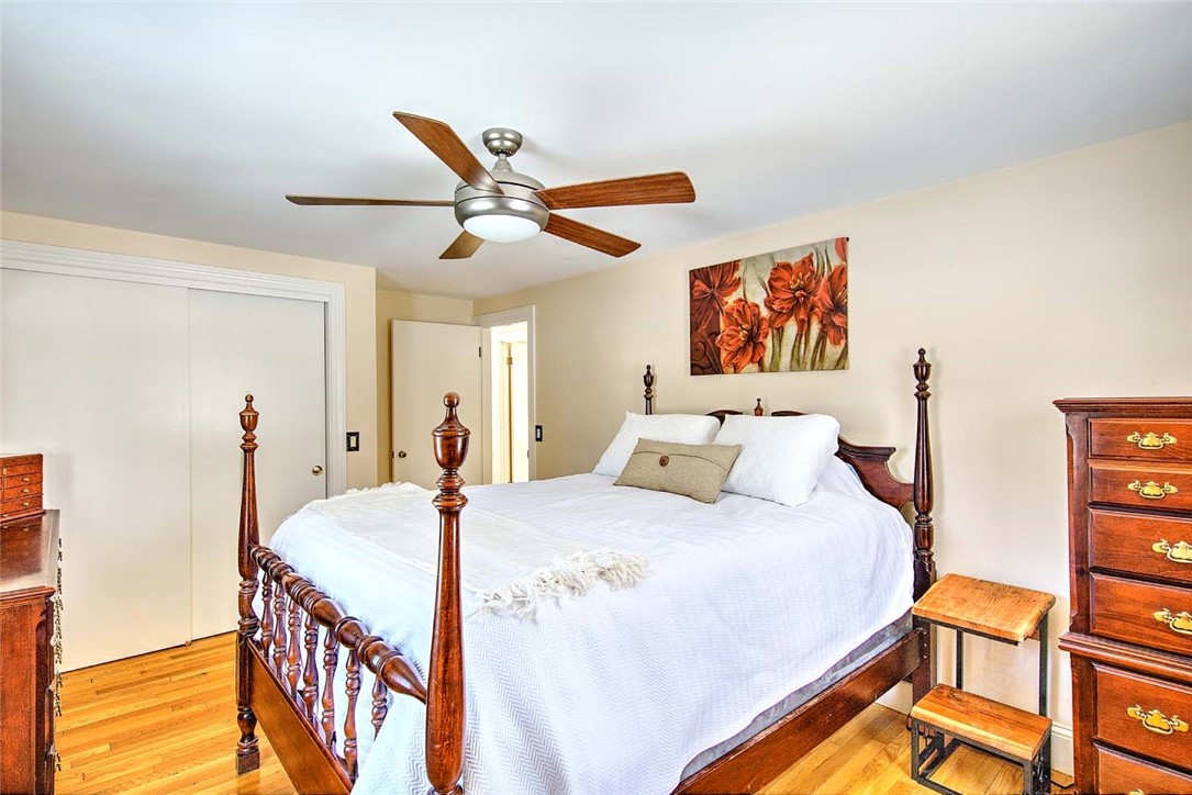 1 Massasoit Avenue Barrington, RI 02806 - Photo 19 of 33