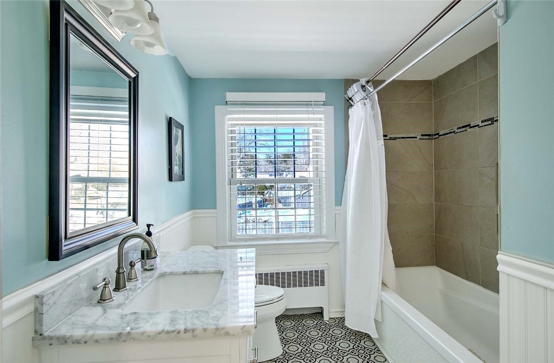 1 Massasoit Avenue Barrington, RI 02806 - Photo 22 of 33