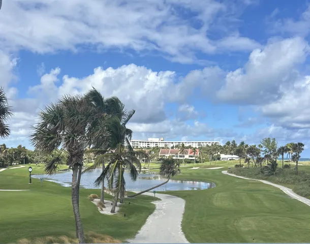 $450,000 | 2760 South Ocean Boulevard, Unit 213, Palm Beach, FL 33480