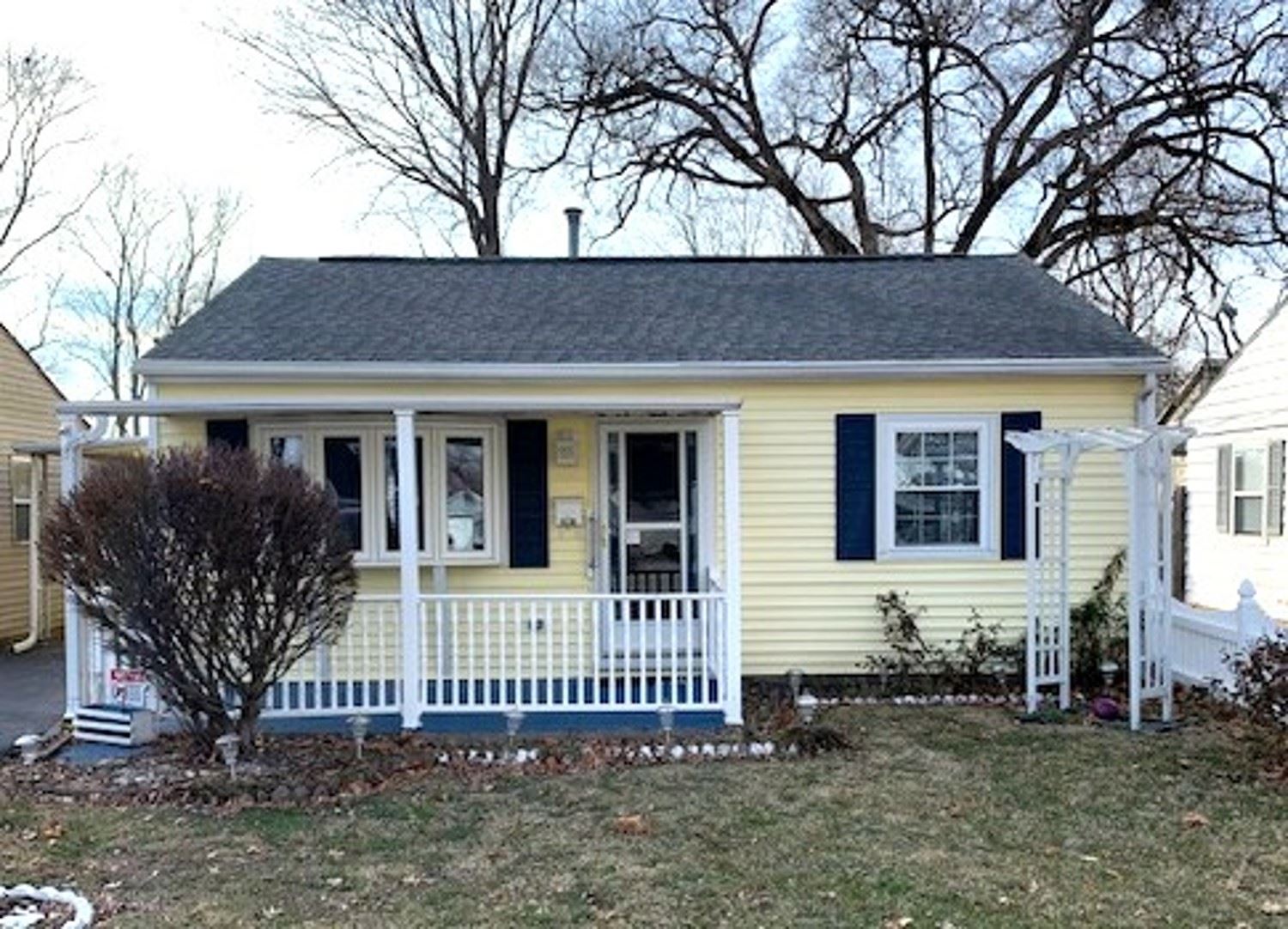 2861 Hoover Avenue Springfield, IL 62703 - Photo 1 of 22 Gallery Image 1