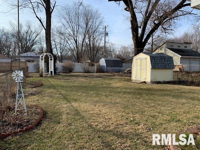 2861 Hoover Avenue Springfield, IL 62703 - Photo 16 of 22 Gallery Image 16