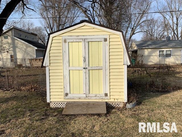 2861 Hoover Avenue Springfield, IL 62703 - Photo 18 of 22 Gallery Image 18