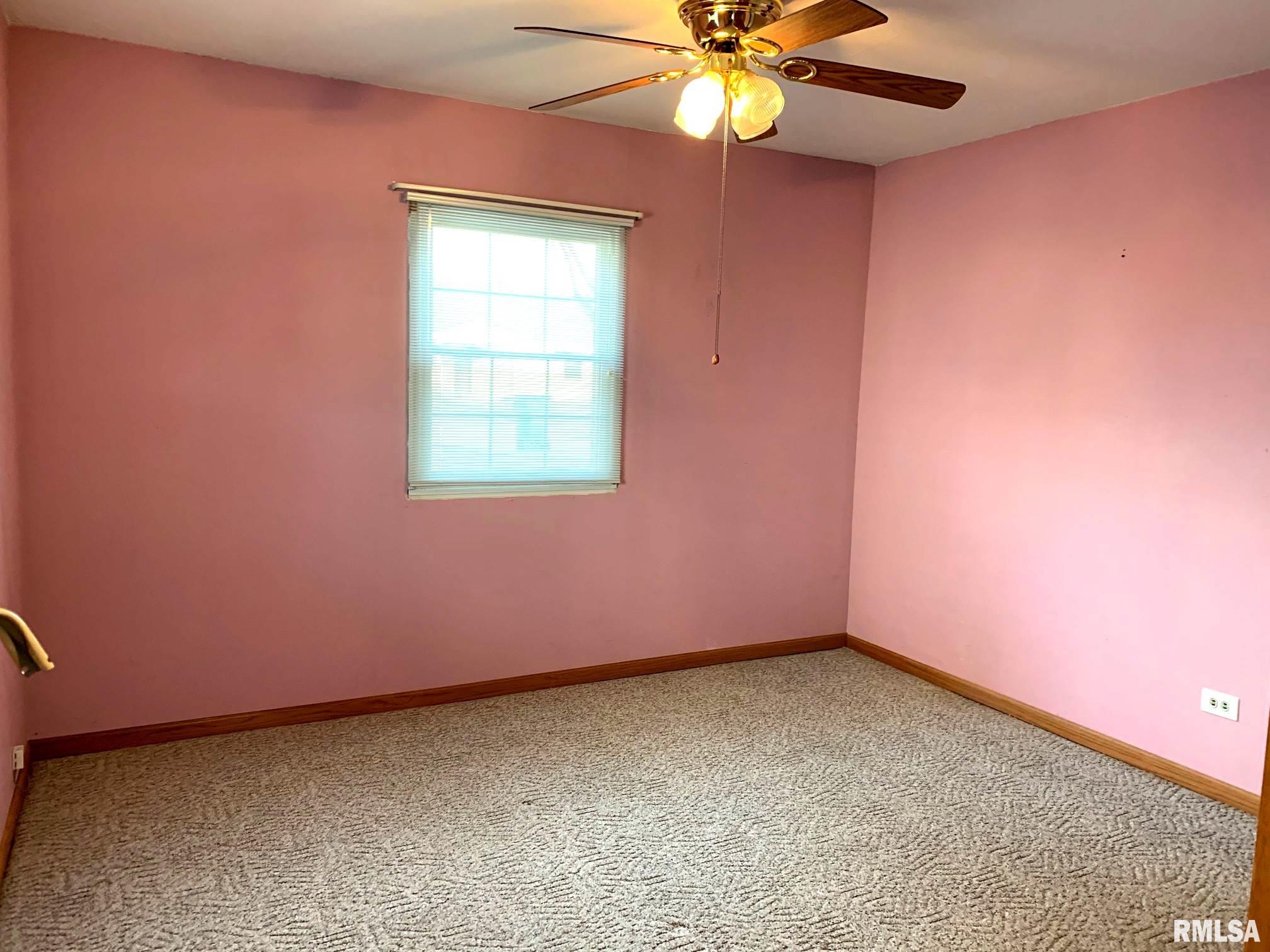 2861 Hoover Avenue Springfield, IL 62703 - Photo 9 of 22 Gallery Image 9