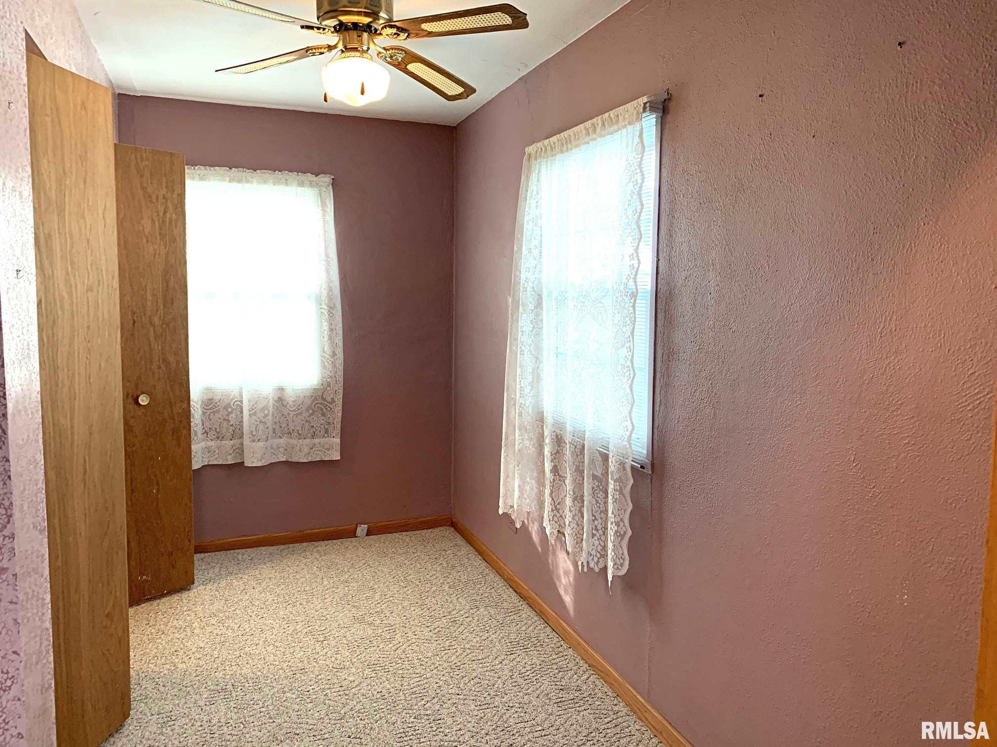 2861 Hoover Avenue Springfield, IL 62703 - Photo 10 of 22 Gallery Image 10