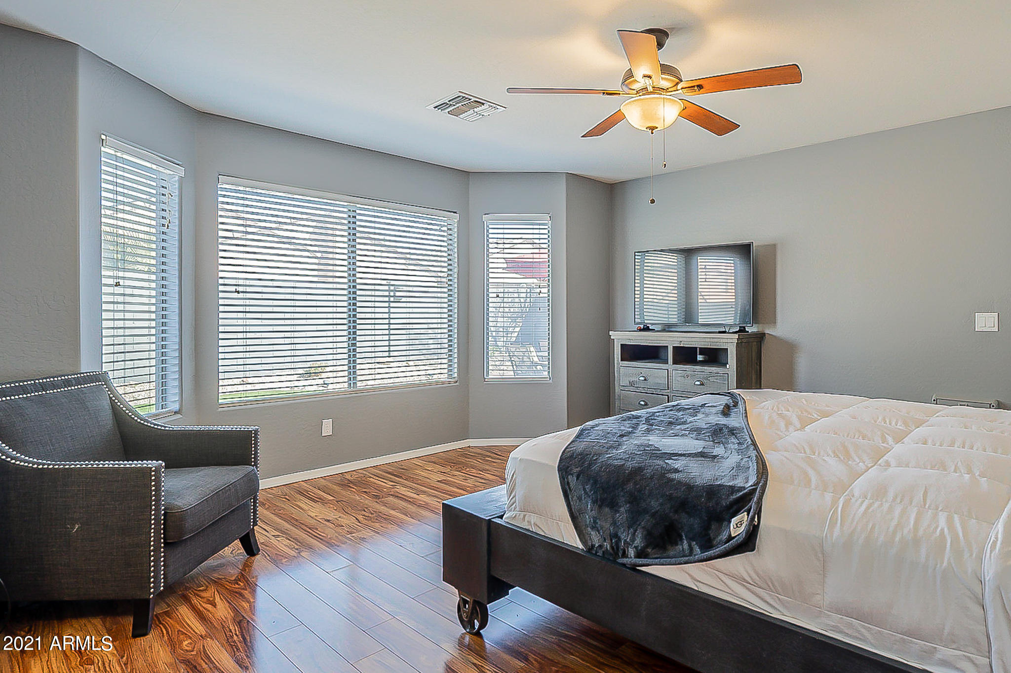 10968 West Royal Palm Road Peoria, AZ 85345 - Photo 17 of 39 Royal Palm-22