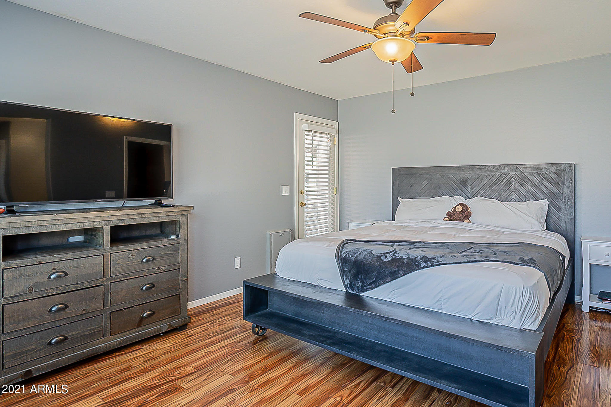 10968 West Royal Palm Road Peoria, AZ 85345 - Photo 18 of 39 Royal Palm-23