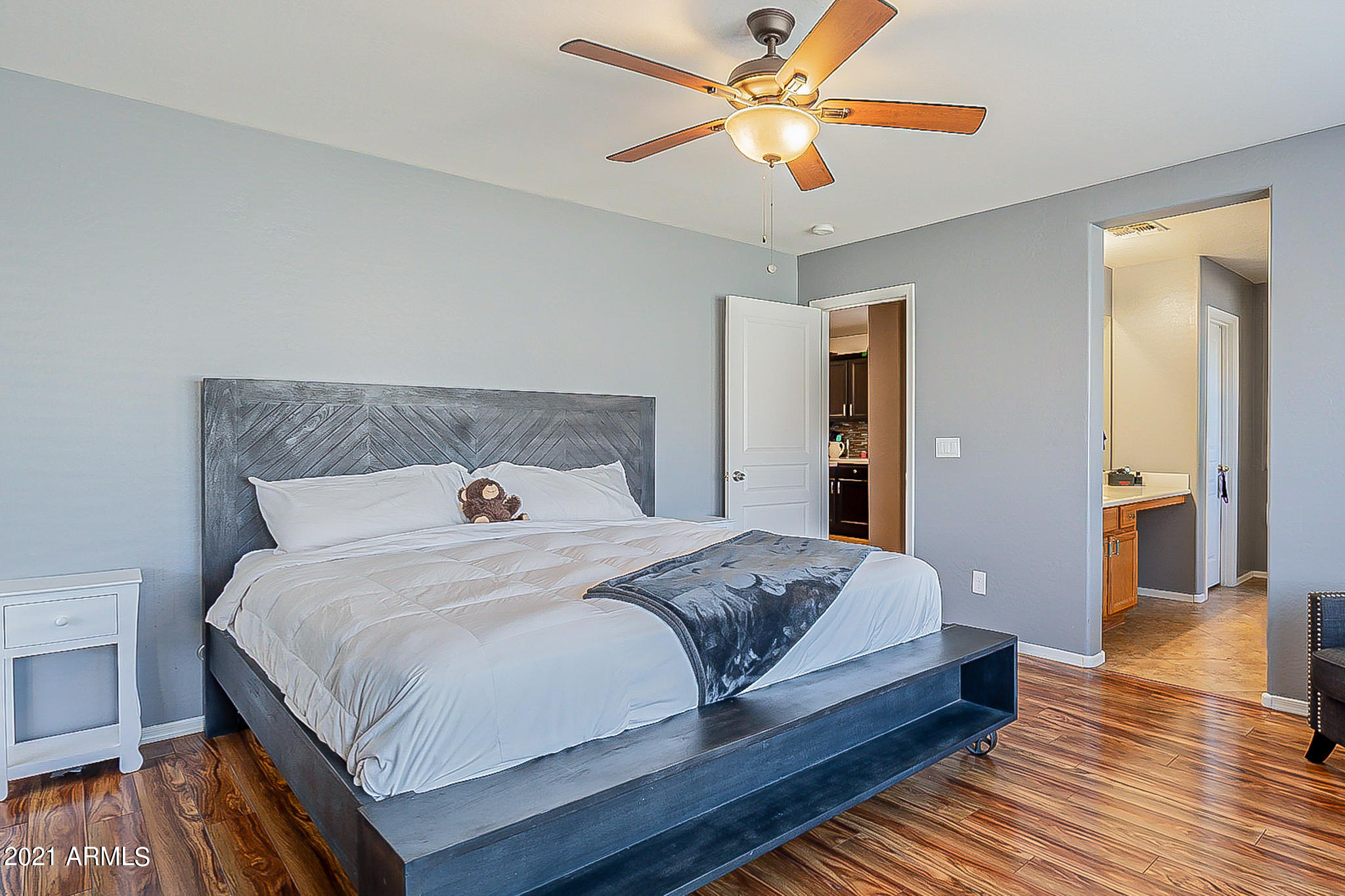 10968 West Royal Palm Road Peoria, AZ 85345 - Photo 19 of 39 Royal Palm-24