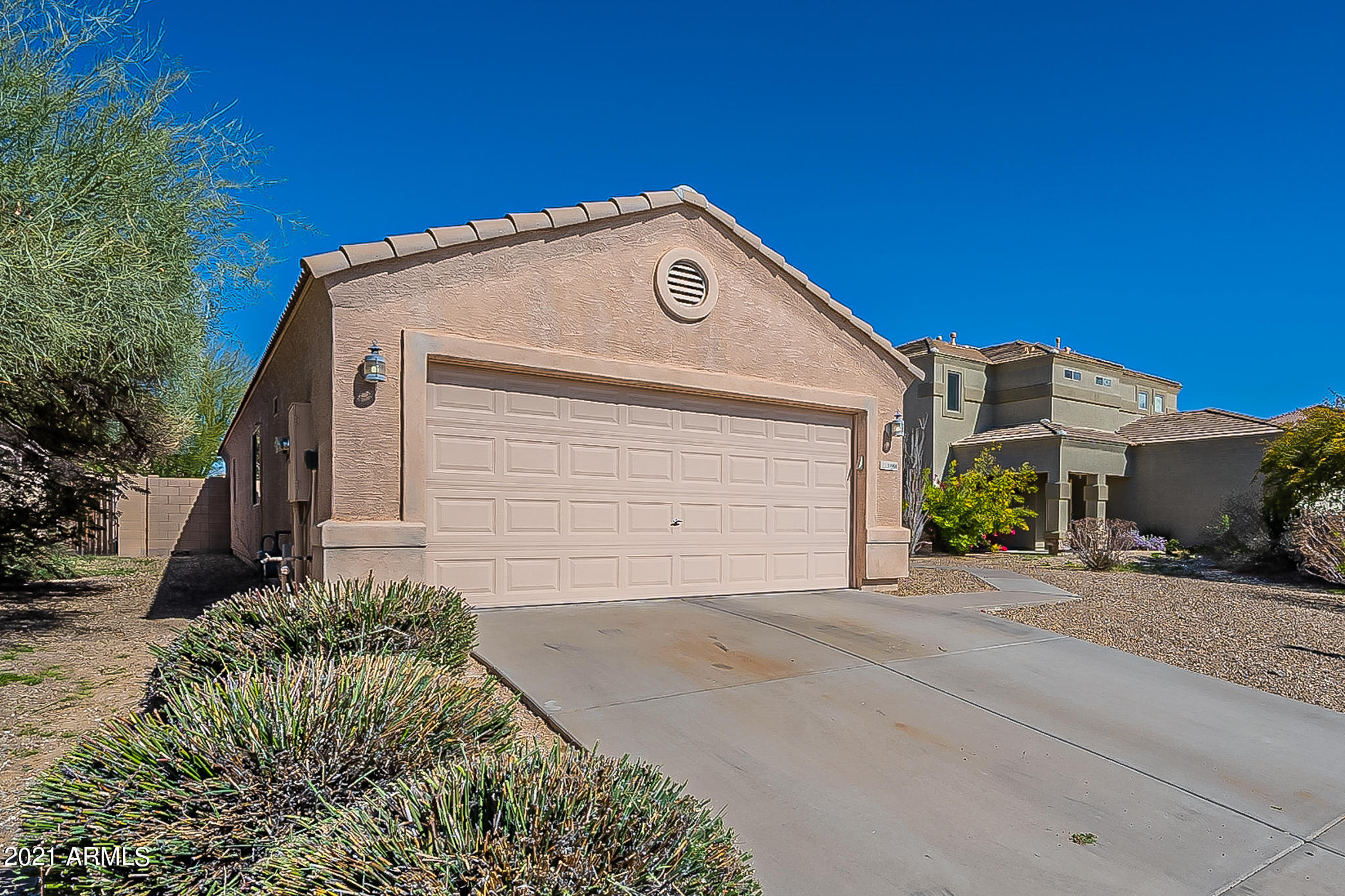 10968 West Royal Palm Road Peoria, AZ 85345 - Photo 3 of 39 Royal Palm-3