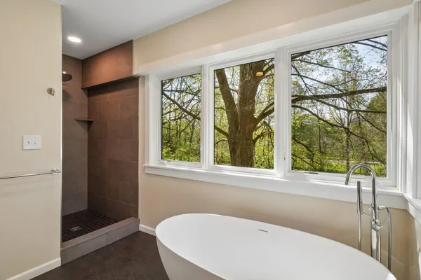 $1,115,000 | 2012 Pontiac Trail, Ann Arbor, MI 48105