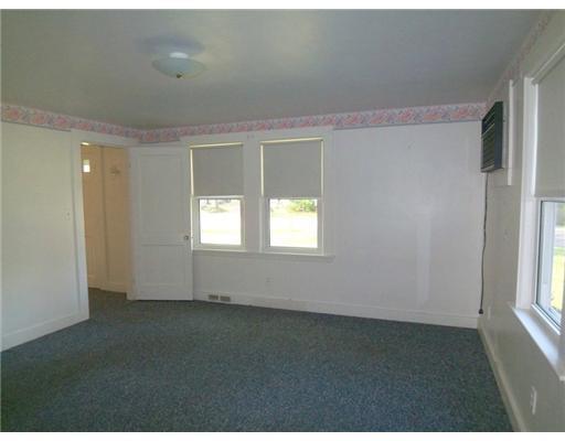 44 Tenney Hill Road Kittery, ME 03905 - Photo 9 of 15 Other. First Floor Bedroom or Family...