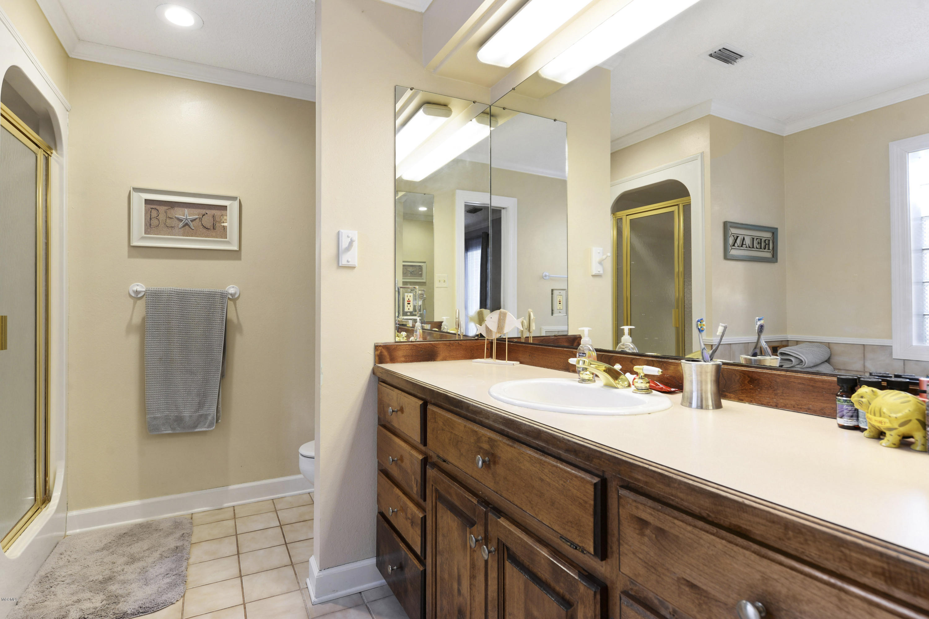 9100 Old Walnut Road Ocean Springs, MS 39564 - Photo 13 of 22 013