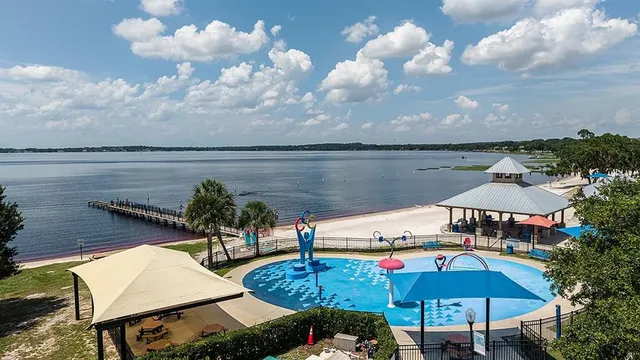 $352,000 | 7431 Sandstone Drive, Groveland, FL 34736