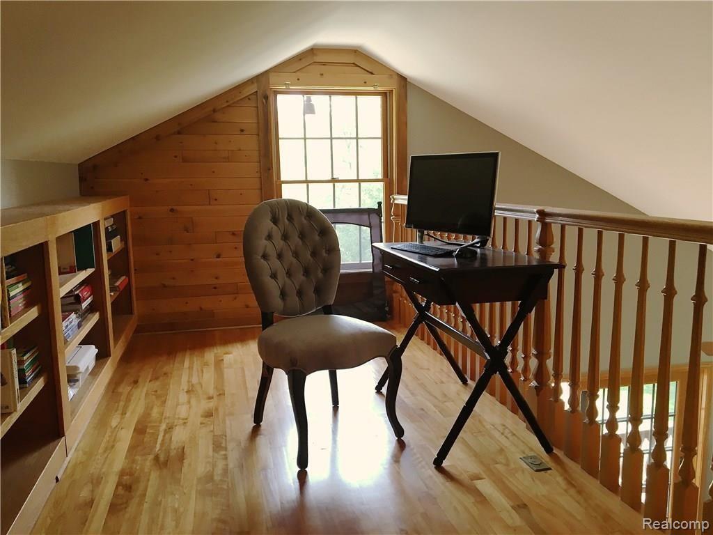 8049 Mabley Hill Road Fenton, MI 48430 - Photo 25 of 38 IMG_0515.JPG