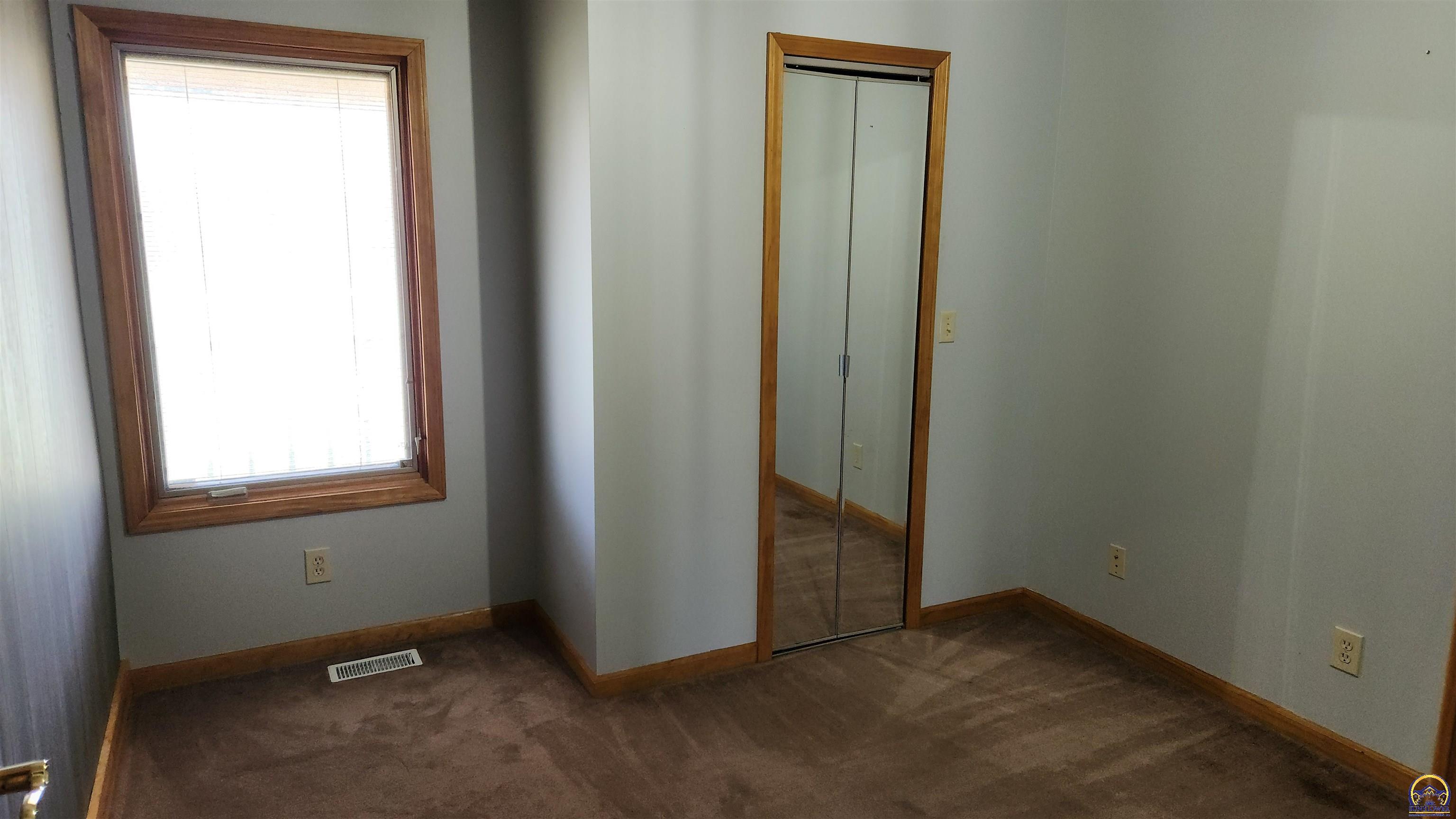 13232 178 Road Mayetta, KS 66509 - Photo 33 of 57 Gallery Image 33