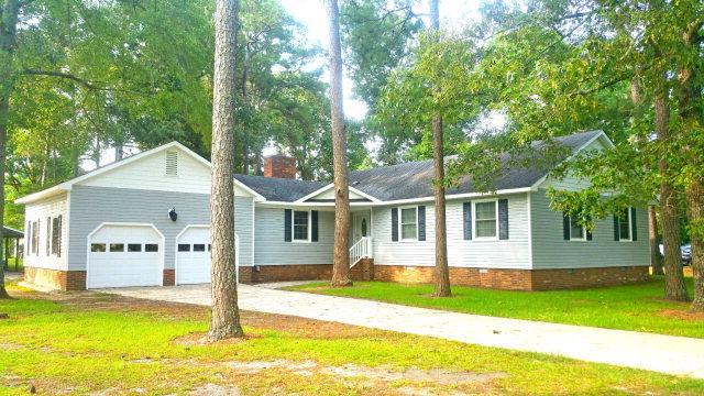 305 Wellesley Road Washington, NC 27889 - Photo 1 of 21 Primary Photo