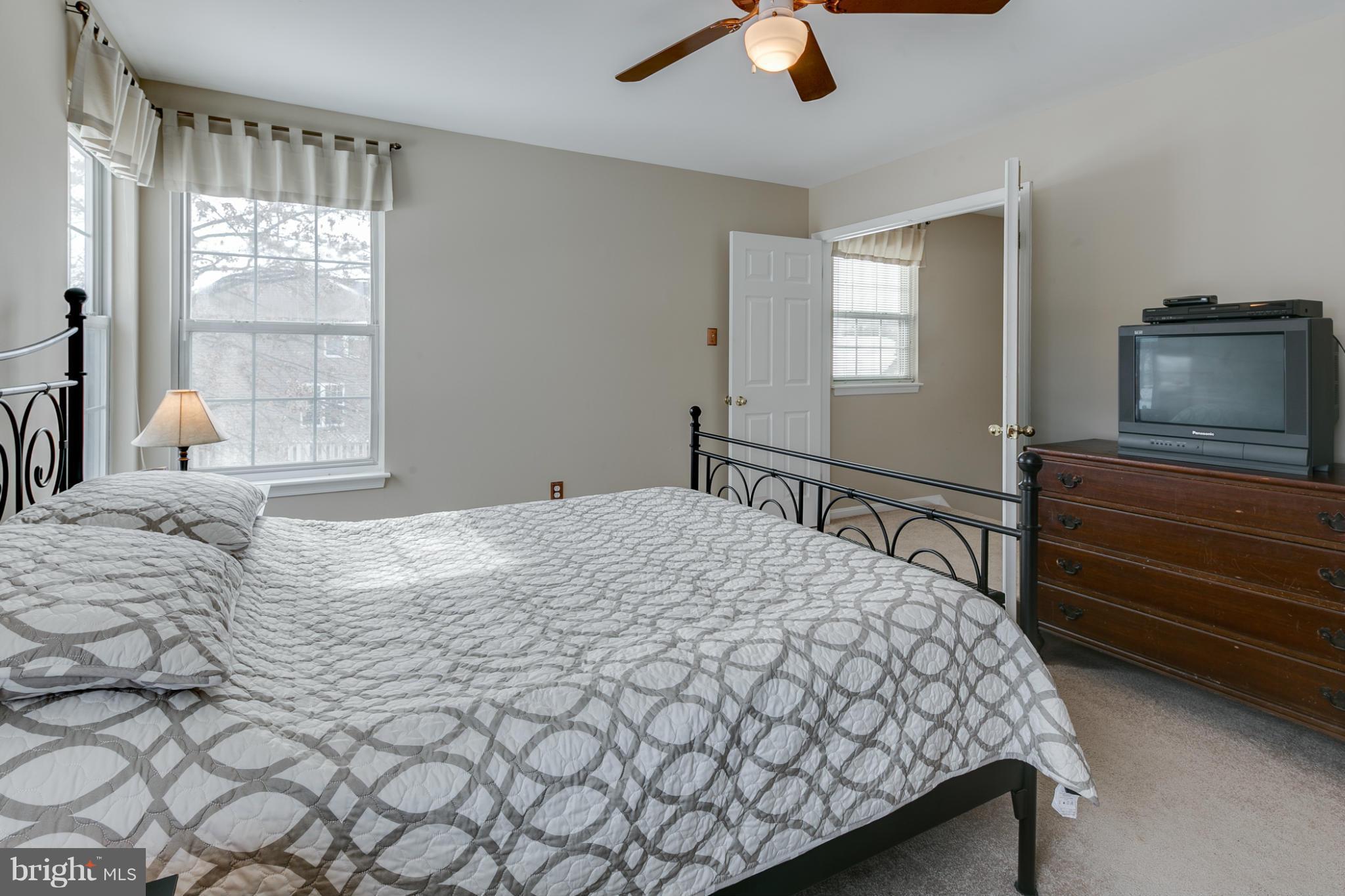 6677 Hunter Road Elkridge, MD 21075 - Photo 19 of 30 Bedroom (Master)