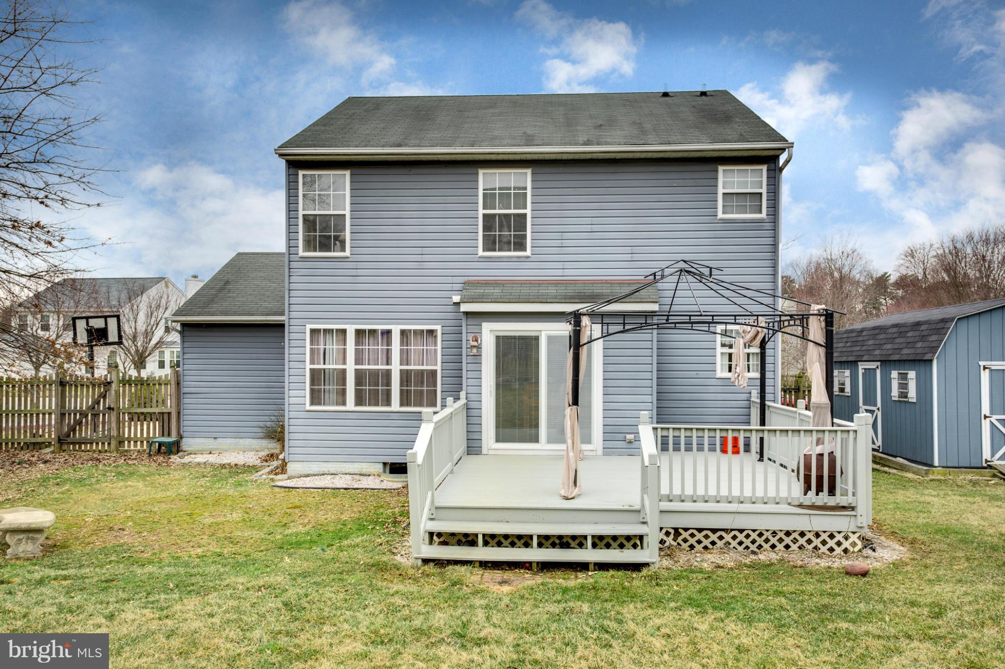 6677 Hunter Road Elkridge, MD 21075 - Photo 28 of 30 Exterior (Rear)