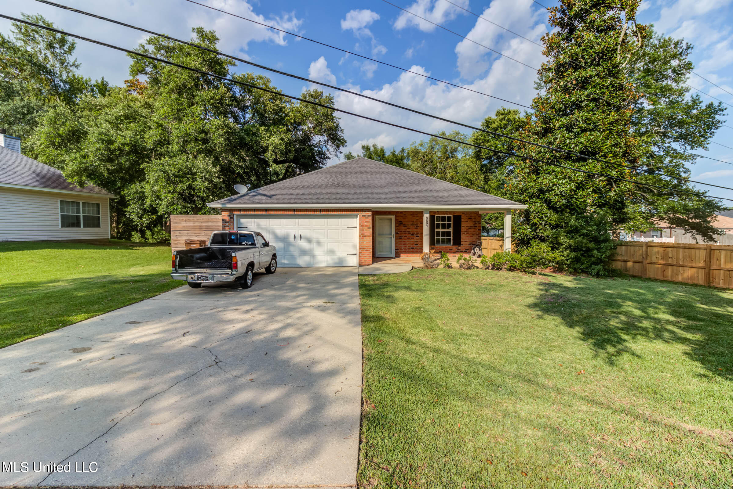10594 Shorecrest Road Biloxi, MS 39532 - Photo 3 of 45 10594 Shorecrest Rd (3)