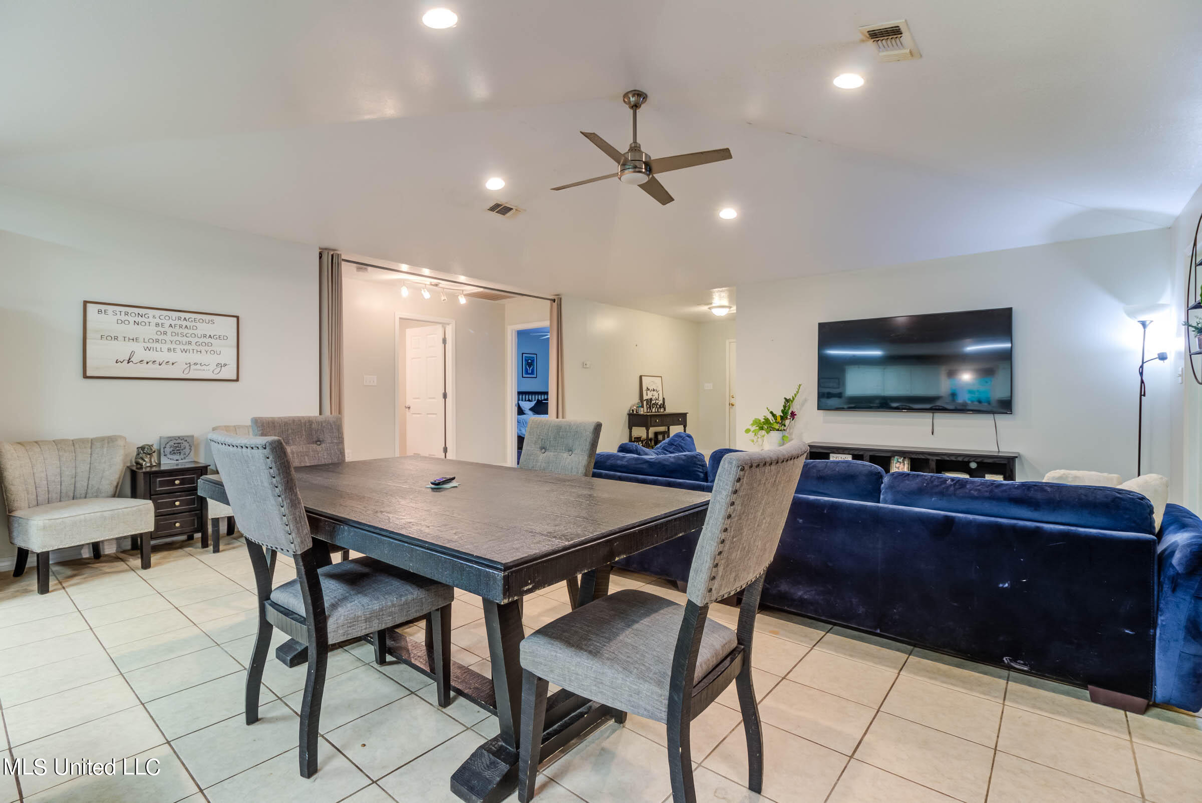 10594 Shorecrest Road Biloxi, MS 39532 - Photo 10 of 45 10594 Shorecrest Rd (10)