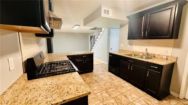 $2,200 | 5017 Rochester Drive, Marrero, LA 70072