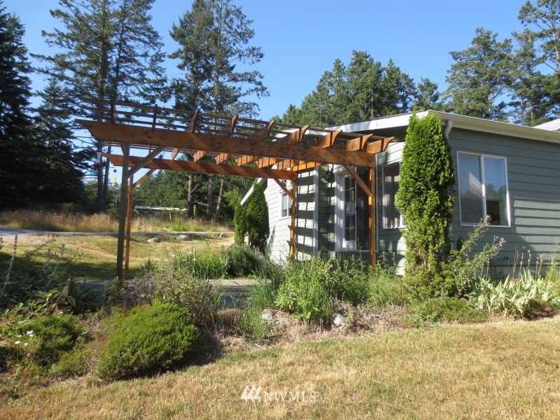229 Pinneo Road Orcas Island, WA 98245 - Photo 2 of 21 Gallery Image 2