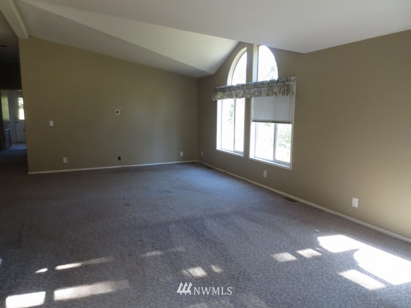 229 Pinneo Road Orcas Island, WA 98245 - Photo 8 of 21 Gallery Image 8