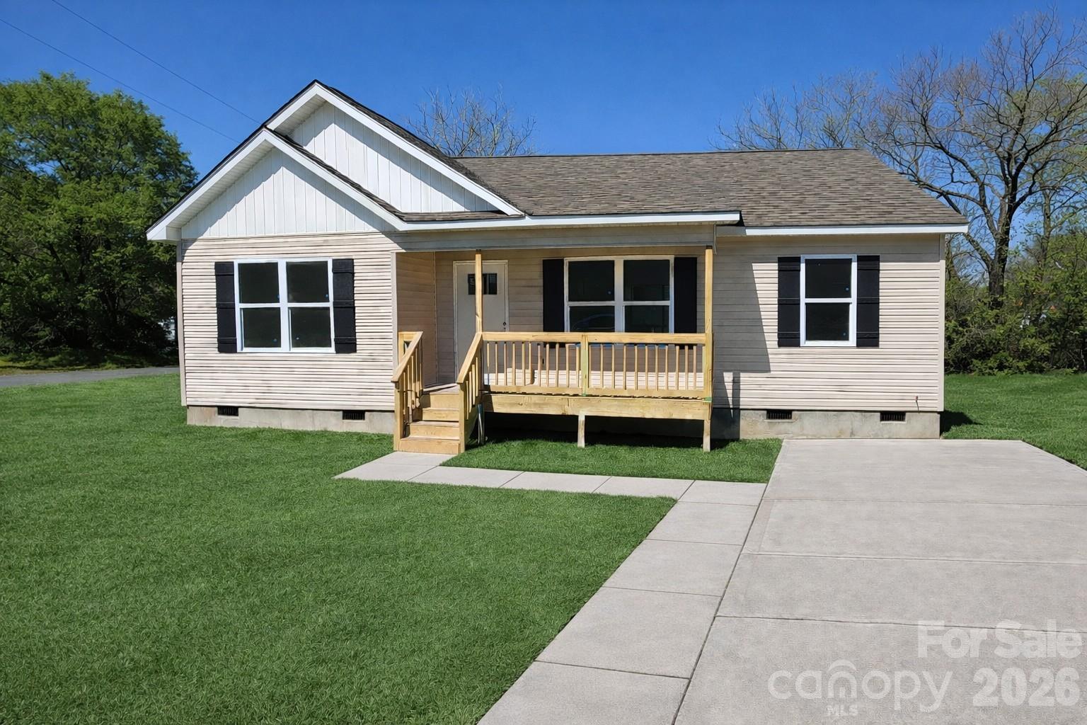 107 Murray Street Chester, SC 29706 - Photo 1 of 3