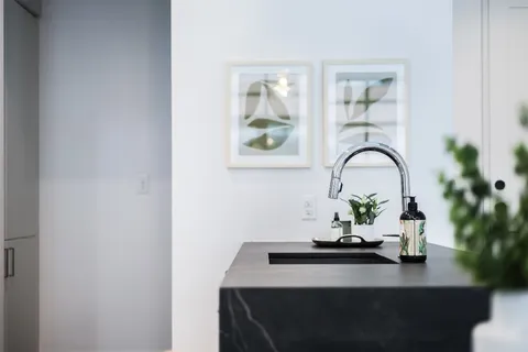 $399,000 | 1501 East 4th Street, Unit 206, Austin, TX 78702