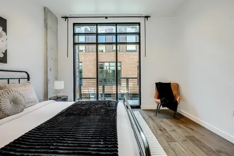 $399,000 | 1501 East 4th Street, Unit 206, Austin, TX 78702