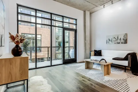 $399,000 | 1501 East 4th Street, Unit 206, Austin, TX 78702