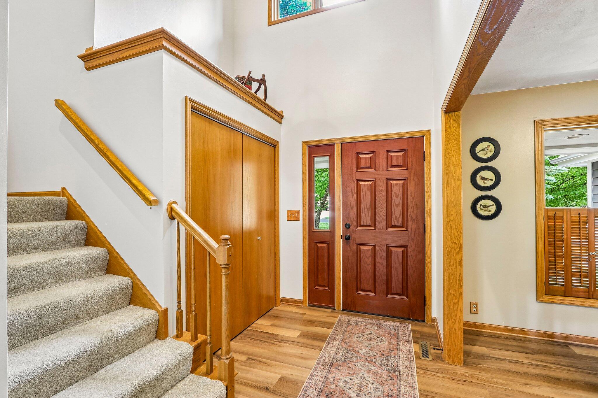 W5692 Sunset Ridge Road Walworth, WI 53184 - Photo 20 of 54 Foyer